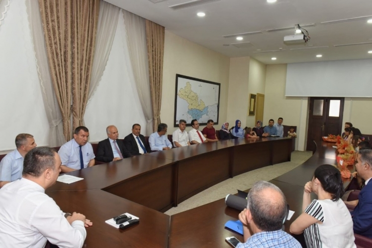 Resim Yarışmasında Dereceye Girenler Ödül