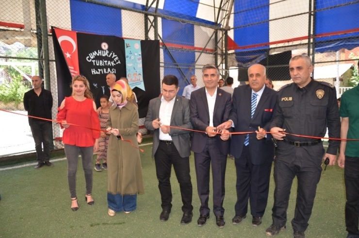 Beytüşşebap’ta Öğrencilerin 4006 Tübitak Bilim Fuarı’na Yoğun İlgi