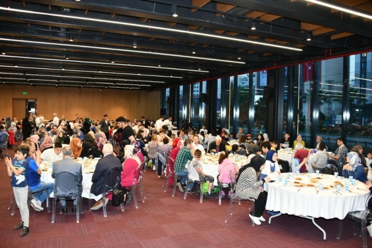 Vali Kaymak: “Devletimizin Sosyal Yardım Çalışmaları Çok İyi"