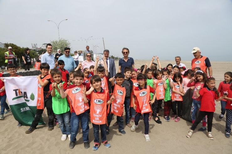 Atakum’da Sahil Temizliği