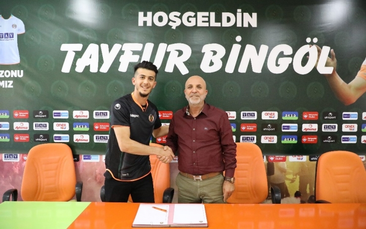 Alanyaspor Tayfur Bingöl’ü Tekrar Renklerine Bağladı