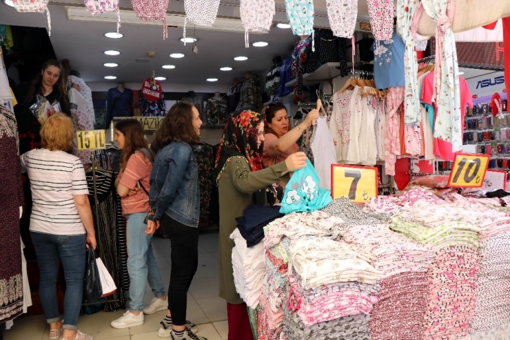 İkramiyesini Alan Çarşıya Koştu