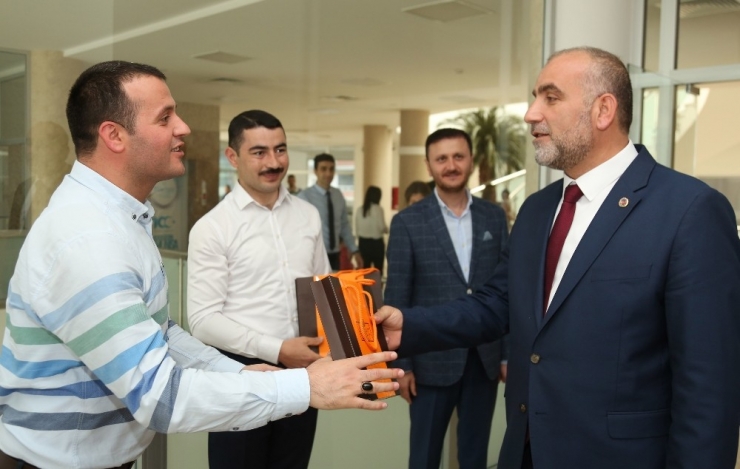 Canik’te Bayramlaşma Coşkusu Başladı