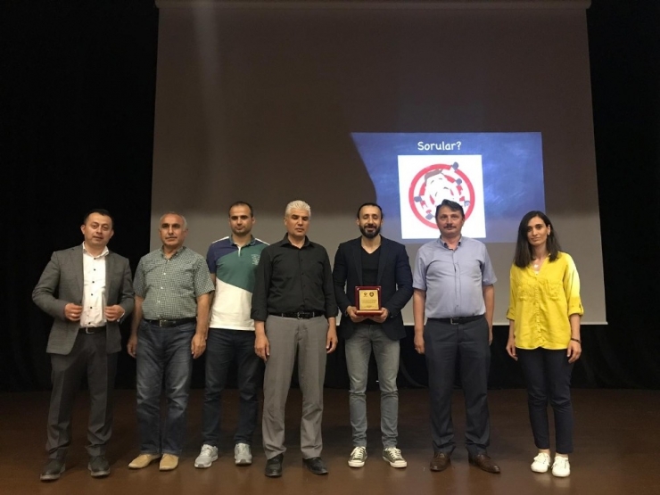 En Küçüğü Araştırma Söyleşisi