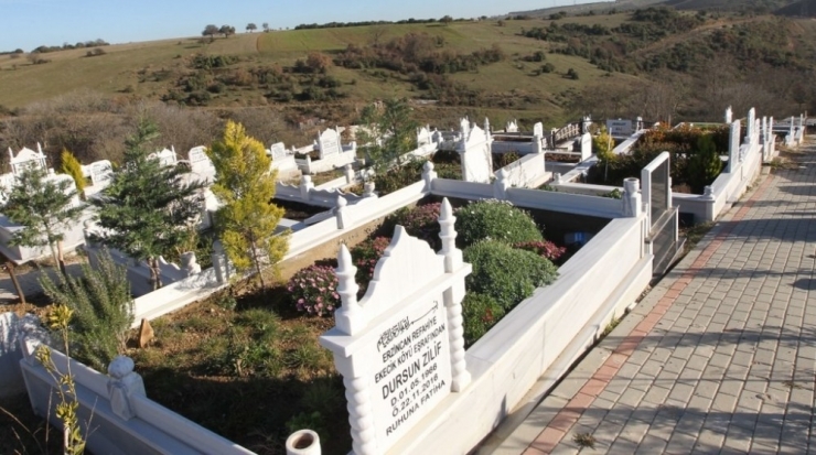 Gebze’de Bayram Öncesi Temizliği Sürüyor