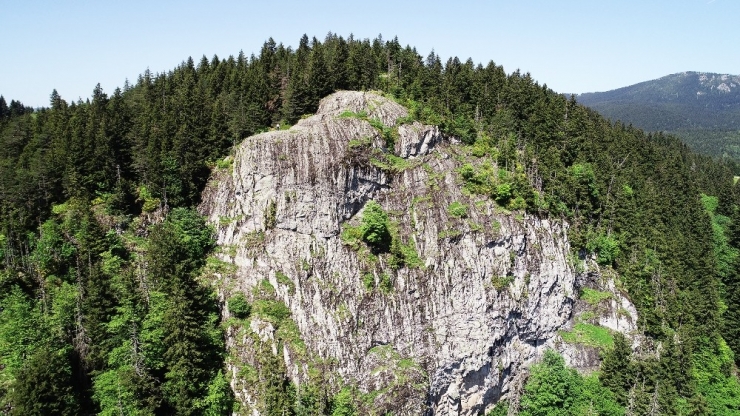 Doğal Teras ’Ablak Taşı’nın Doyumsuz Manzarası