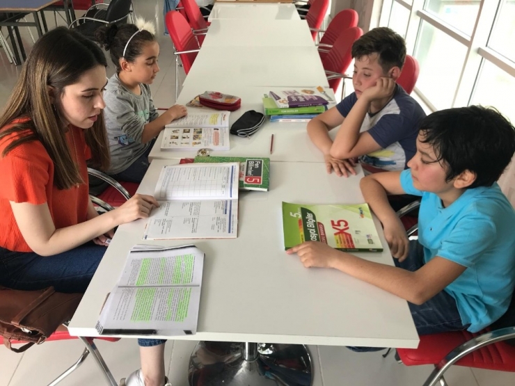 Kardeşimi Seviyorum Bilgimi Paylaşıyorum Projesi