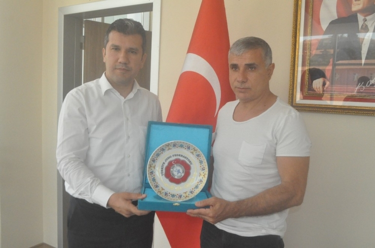 İl Müdüründen Milli Judocuya Destek