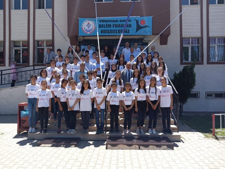 Başkan Sever, Tübitak Bilim Fuarı’na Katıldı