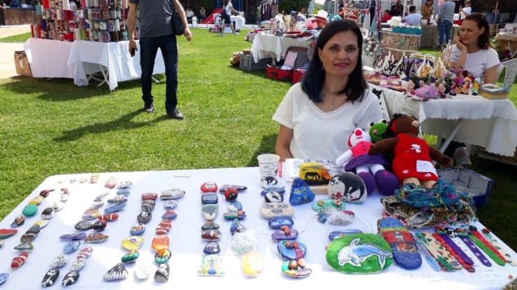 Ev Kadınlarından ’Anne Eli Şenliği’