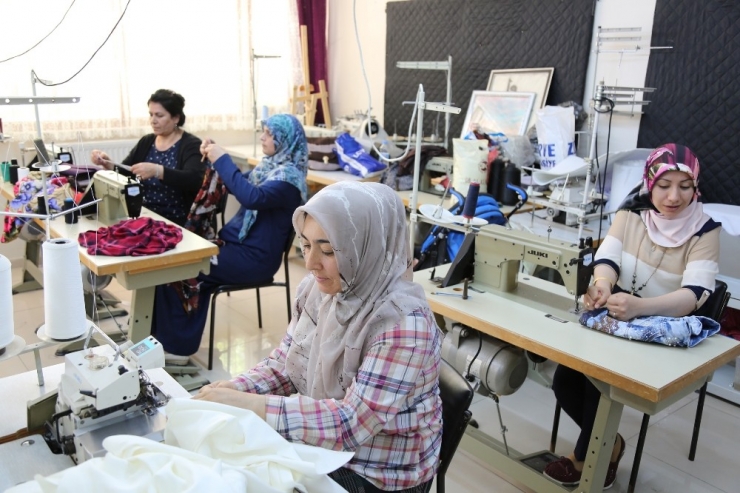 Kadınlar, Nene Mirası, "Cicim" İçin Ter Döküyor