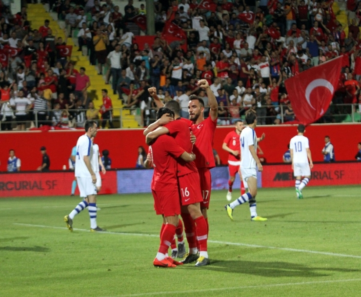 Hazırlık Maçı: Türkiye: 2 - Özbekistan: 0 (Maç Sonucu)