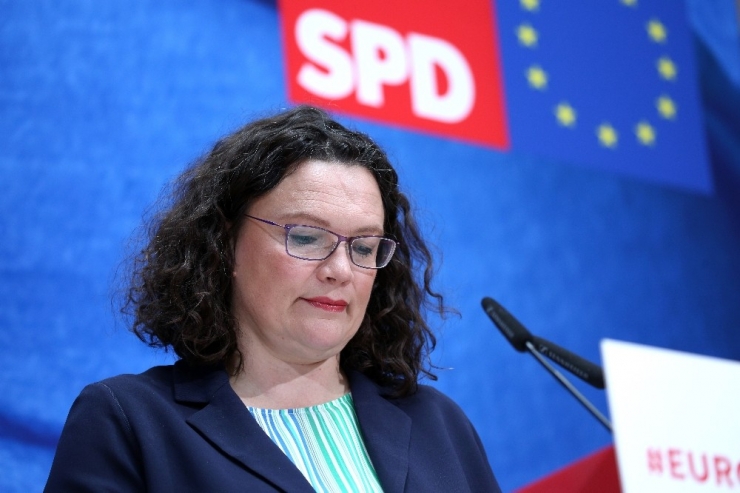 Almanya’da Sosyal Demokrat Partisi Lideri Nahles İstifa Kararı Aldı