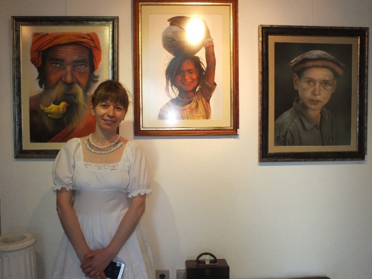 Kaş Kalkan’da Öğretmenden Karma Sergi