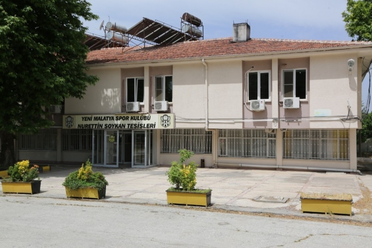 Evkur Yeni Malatyaspor’da Seçimli Kongre Haftaya Ertelendi