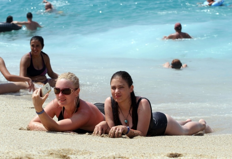 Antalya’da Mayıs Ayında Rus Patlaması