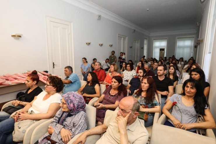 Nazım Hikmet, Buca’da Şiirlerle Şarkılarla Anıldı