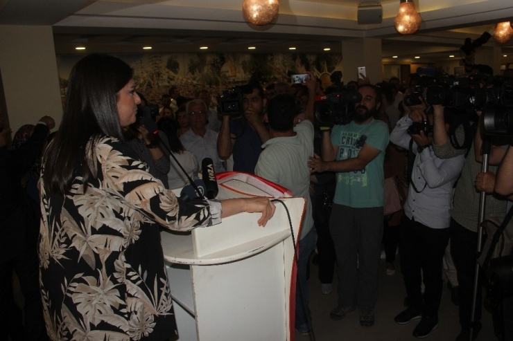 Ak Parti’de Bayramlaşma