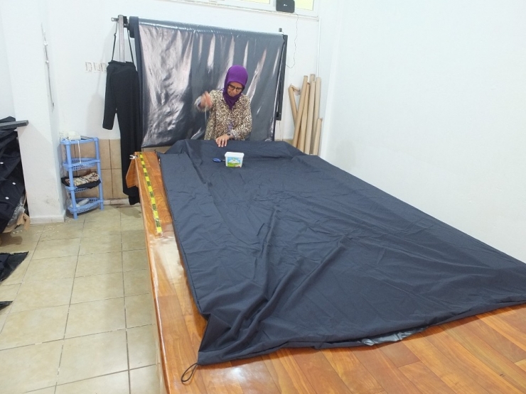 Hasta Yıkama Yatağı Yaptı, 500 Bin Yatalak Hastaya Ulaşacak