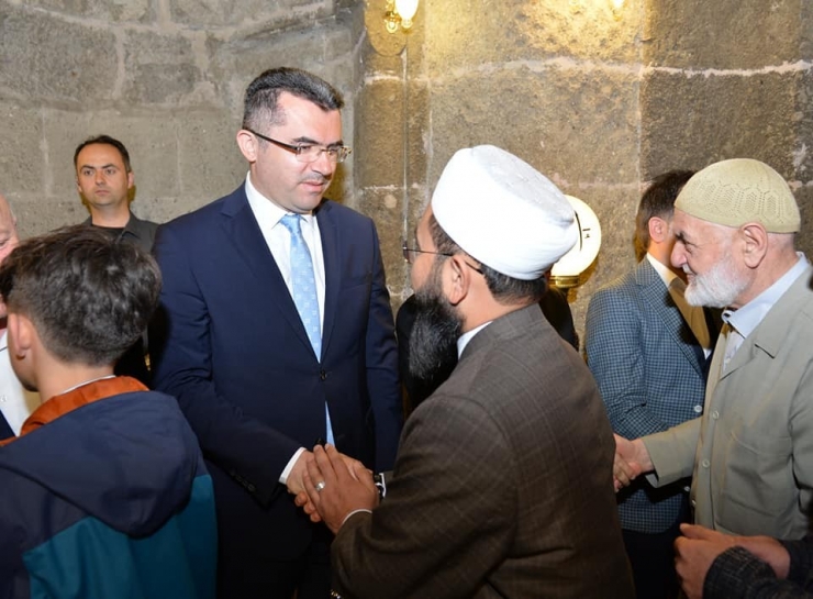 Vali Memiş’ten Bayram Mesaisi