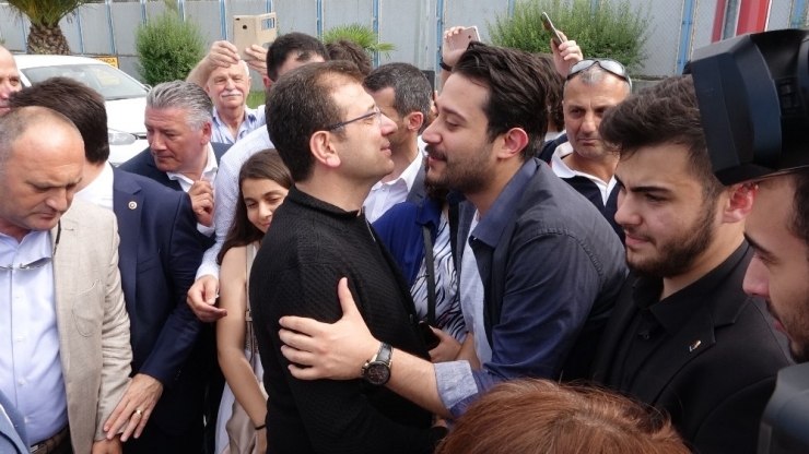 İmamoğlu’na Memleketi Trabzon’da Coşkulu Karşılama