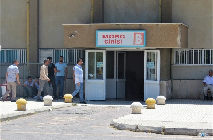 Elazığ’da Uyuşturucu Kullanan Genç Hayatını Kaybetti