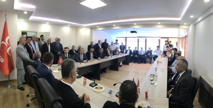 Ak Parti Çorum Teşkilatı’ndan Mhp’ye Bayram Ziyareti