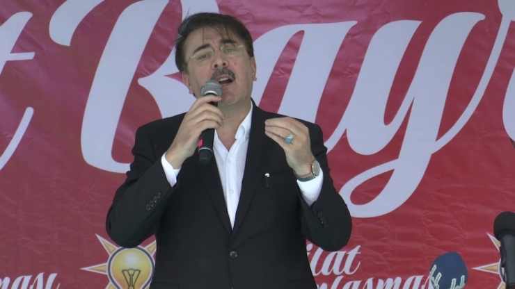 Aydemir: “İmamoğlu Beylikdüzü’ne Makaryos’un Putunu Dikti”