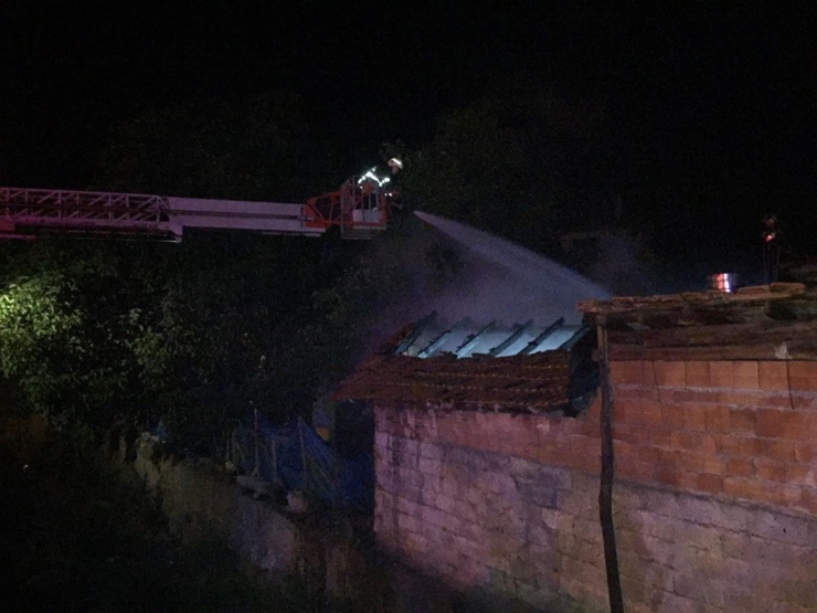 Merzifon’da Ev Yangını