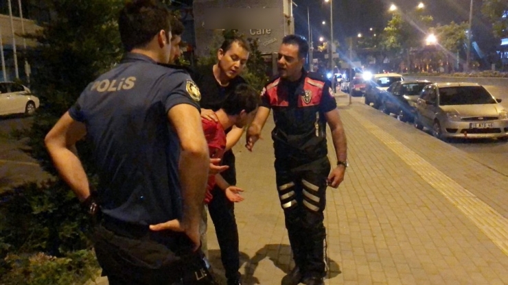 Dışarıda Darp Edildi Çorbacıyı Basıp ‘Beni Siz Dövdünüz’ Diyerek Taşkınlık Çıkardı