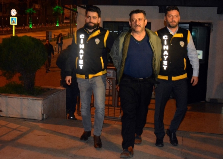 Karısını Öldürmeden Önce Masaj Yaptırmış