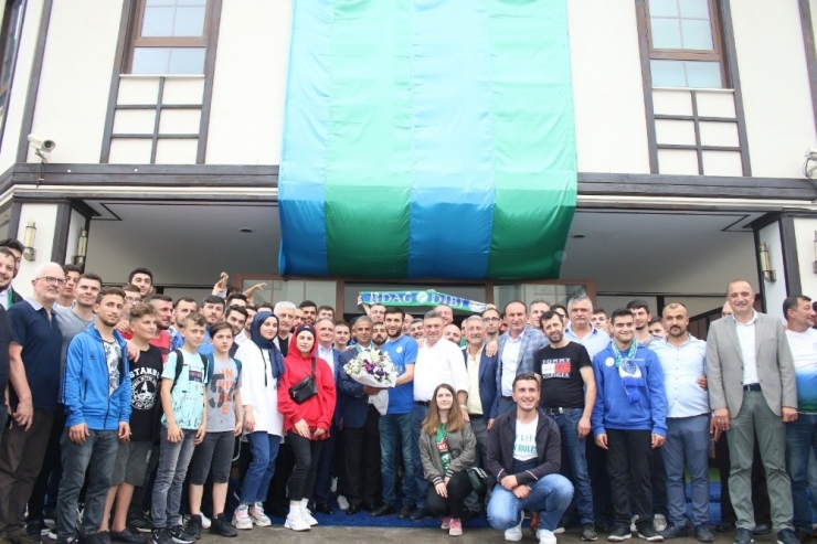 Çaykur Rizespor’da İsmail Kartal Dönemi Başladı