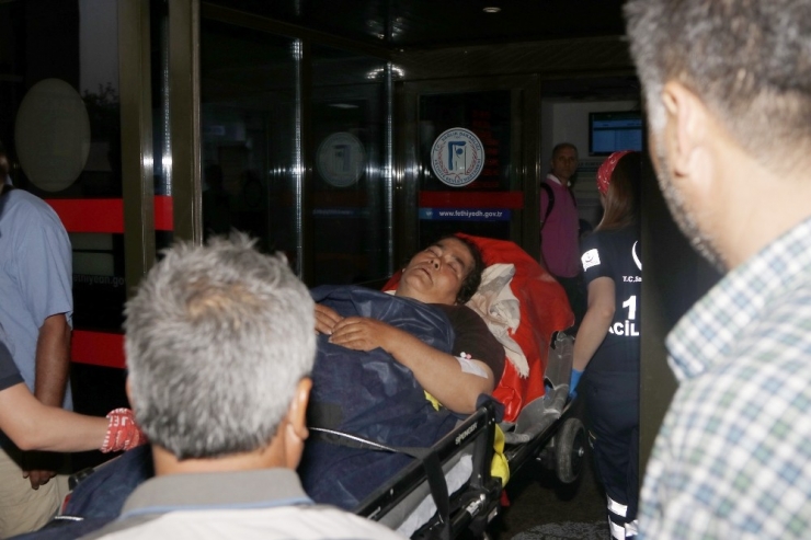 Fıtık Ağrısı Nedeniyle Dağda Mahsur Kalan Kadını 112 Ekipleri Kurtardı