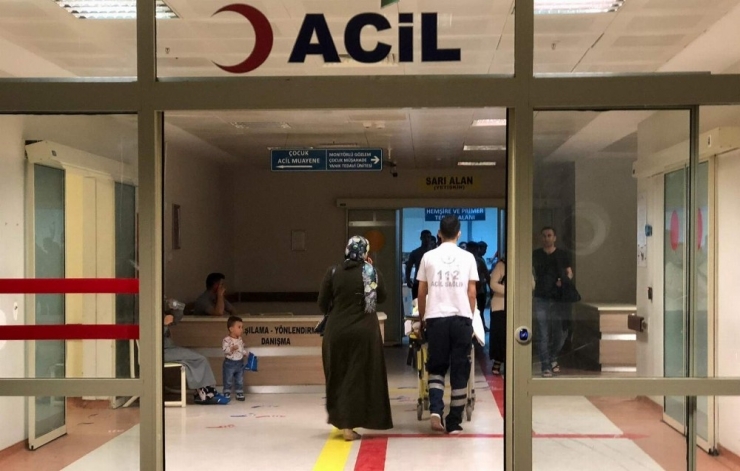 Siirt’te Merdivenden Düşen 6 Yaşındaki Çocuk Ağır Yaralandı