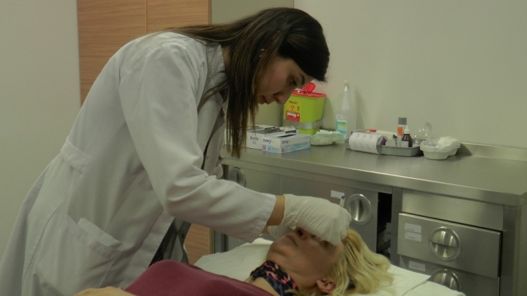 Migren Ağrılarına Botoks Uygulamasıyla Son