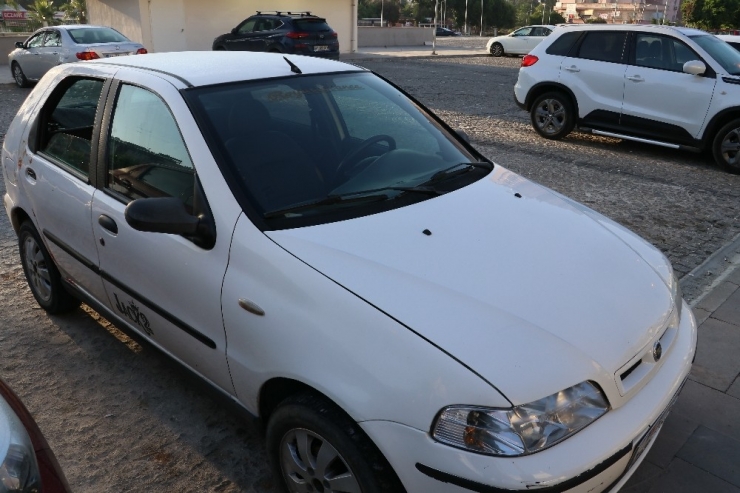 Çocukluk Arkadaşını Bıçaklayarak Öldürdü