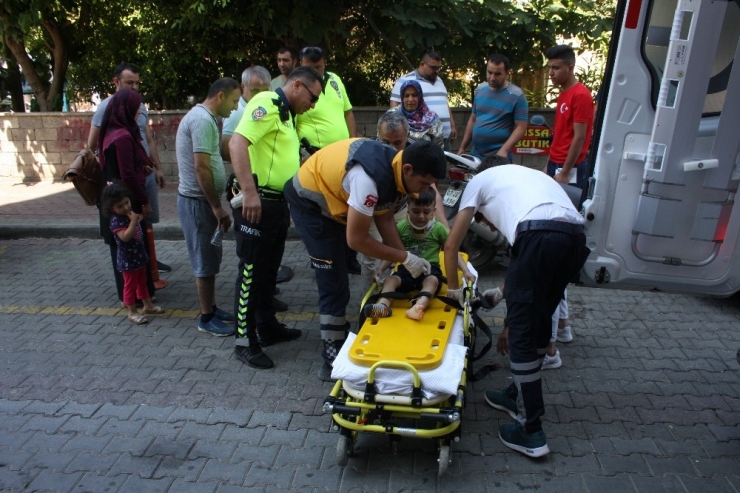 Yaya Geçidindeki Kazada 5 Yaşındaki Çocuk Yaralandı