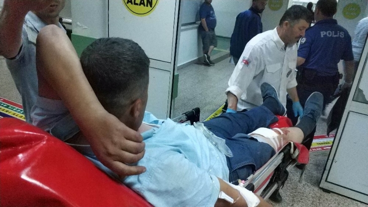 Samsun’da Büfeci 3 Kişiyi Tabancayla Yaraladı