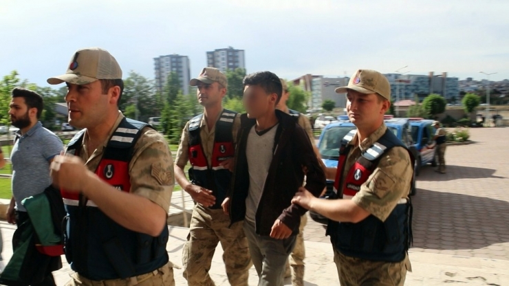 Cinayet Zanlıları Hakim Karşısında