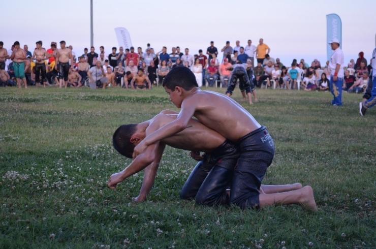 Tekirdağ’da Yağlı Güreş Heyecanı Yaşandı