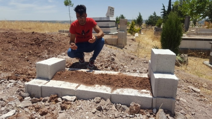 Akrebin Soktuğu Kız Çocuğu Hayatını Kaybetti