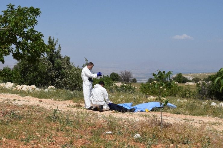 Malatya’da Cinayet: Polis Memuru Ve Annesi Öldü