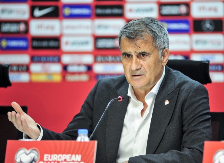 Şenol Güneş: "Güvenli, Coşkulu Ve Akıllı Oynadık"