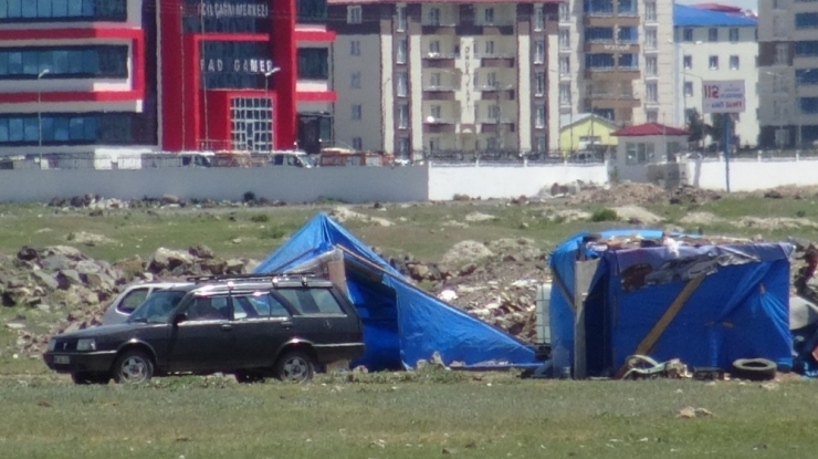 Dilenciler Kars’ı Mesken Tuttu