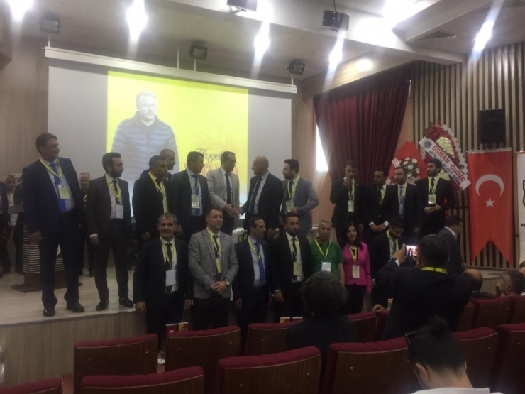 Evkur Yeni Malatyaspor’da Adil Gevrek Yeniden Başkan Seçildi