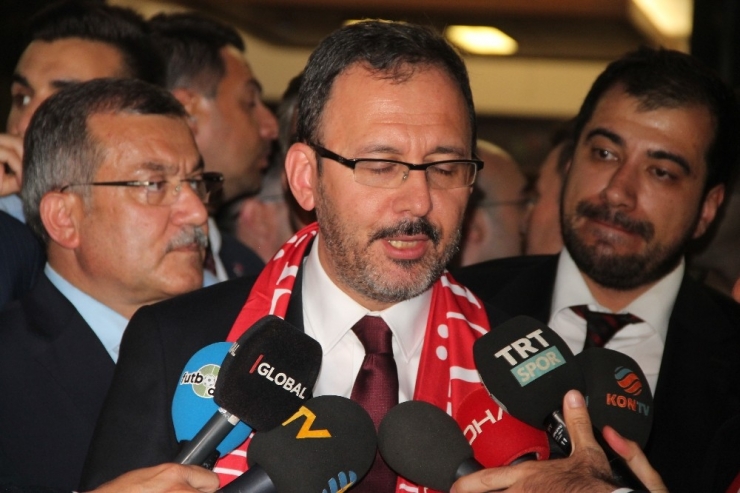 Bakan Kasapoğlu: “İnşallah Sırada İzlanda Var”