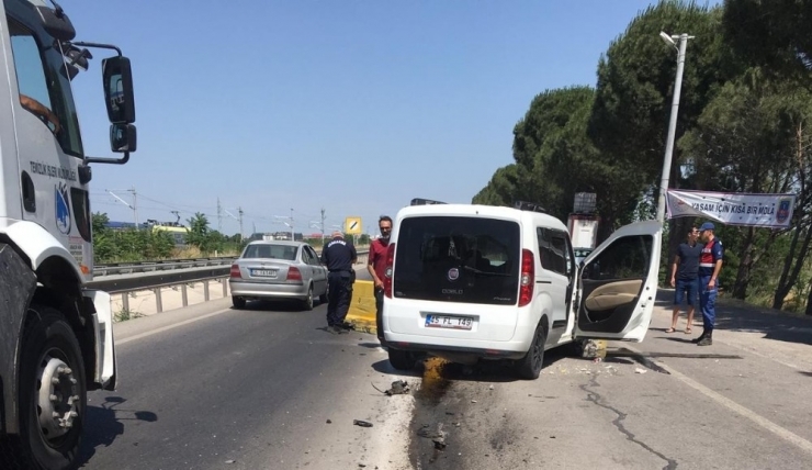 Kontrol Noktasında Kontrolden Çıktı: 3 Yaralı