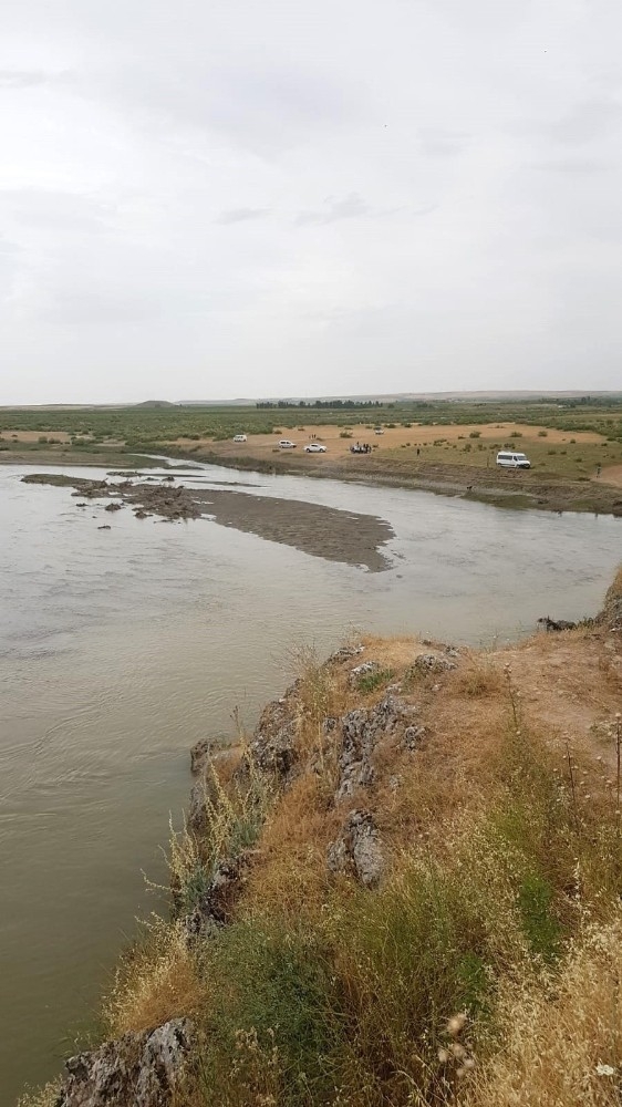 Serinlemek İçin Suya Girmişti, Cesedi Bulundu