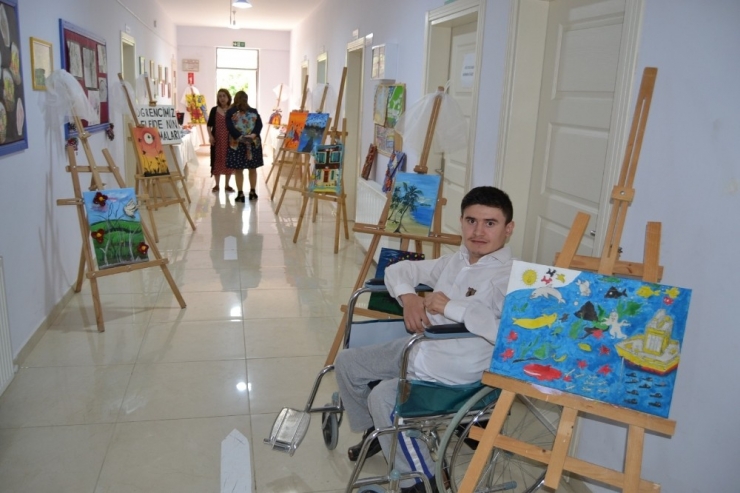 Alaçam’da Özel Sergi