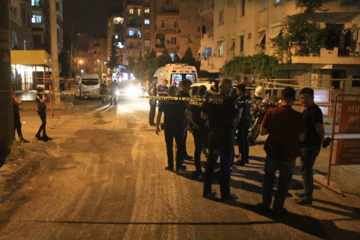 Antalya’da Alacak Verecek Kavgası: 3 Yaralı